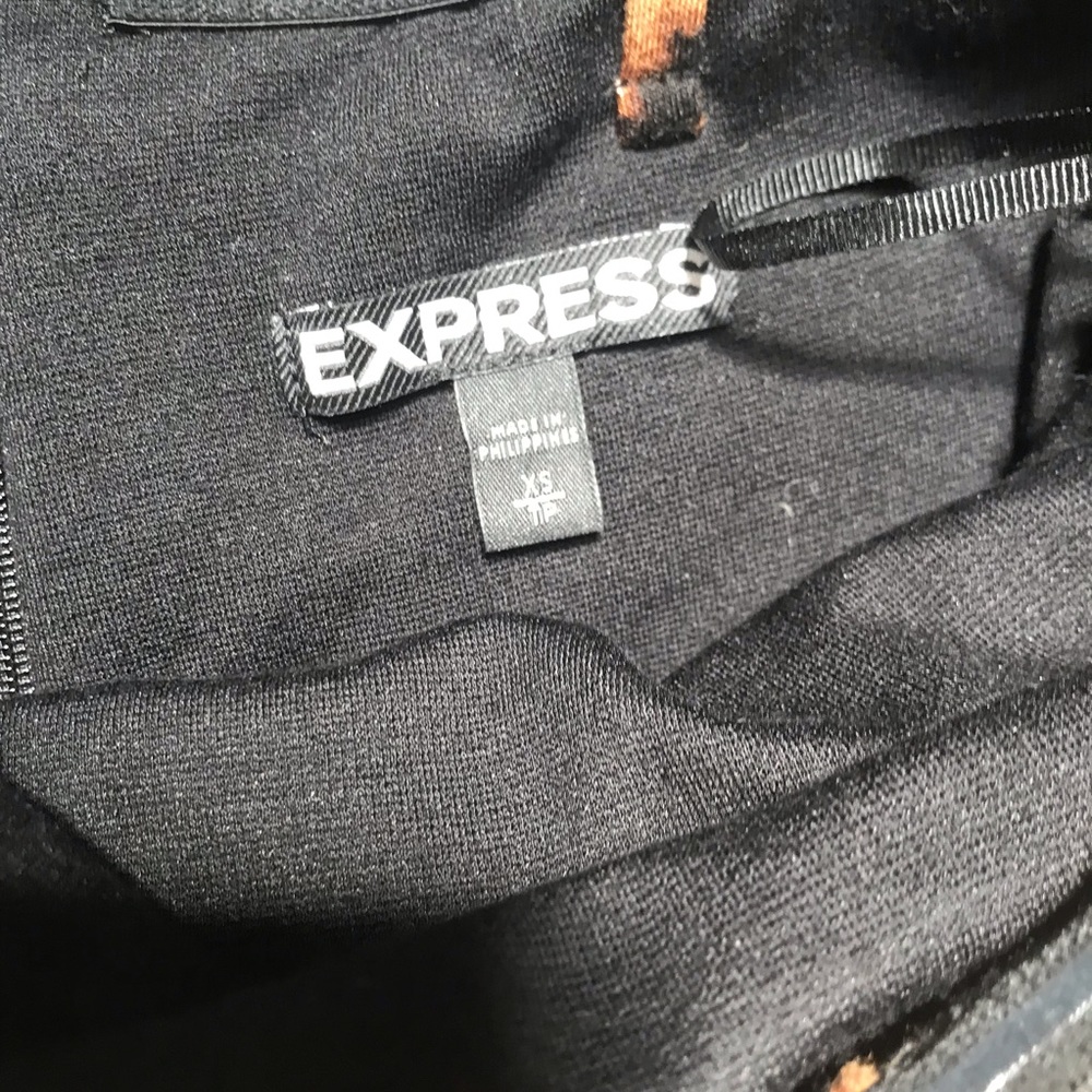 EXPRESS Leopard Print Mini - Picture 8 of 8